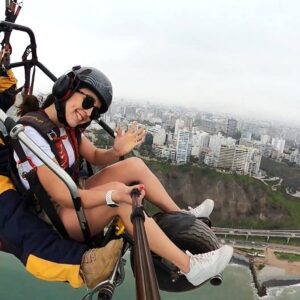 Paratrike sobre la Costa Verde de Lima – Aventura Aérea
